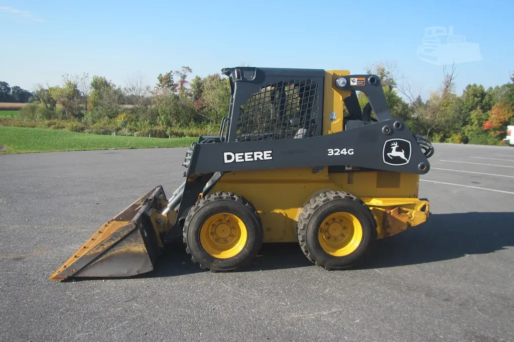 2021 John Deere 324G