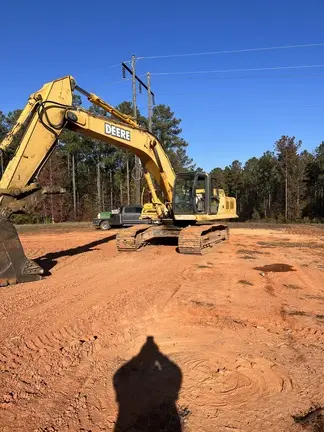 2006 John Deere 330C LC