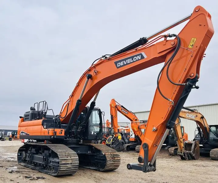 2023 Develon DX490LC-7