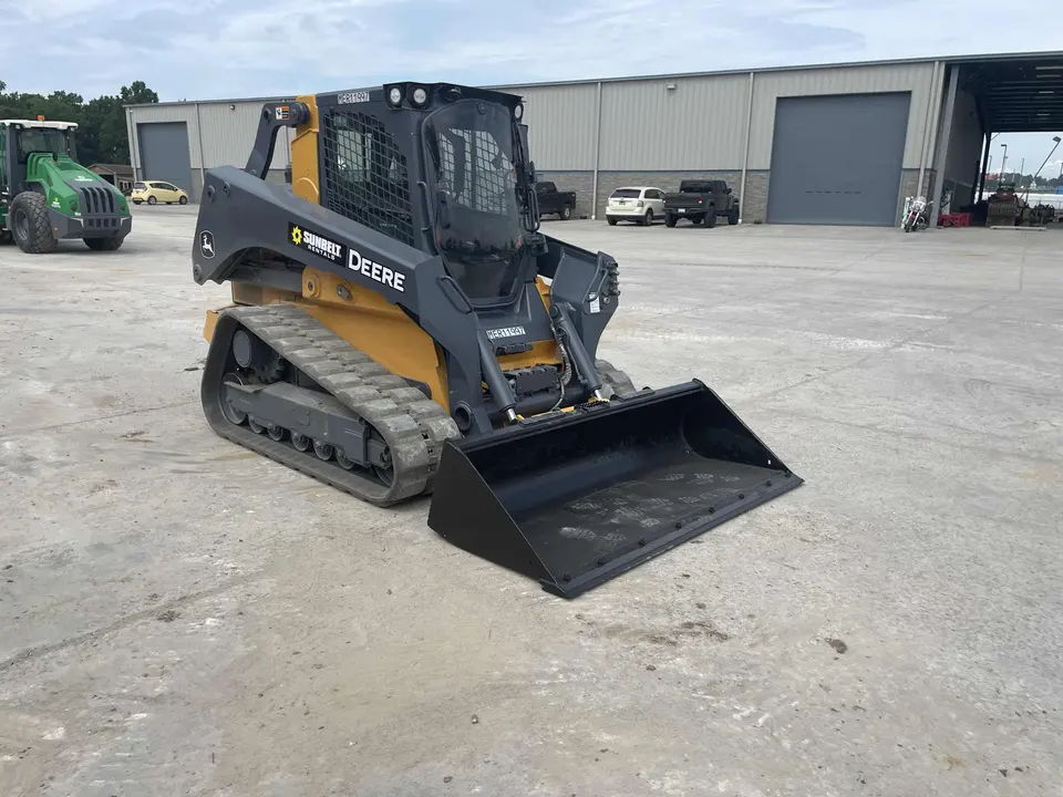 2021 John Deere 333G