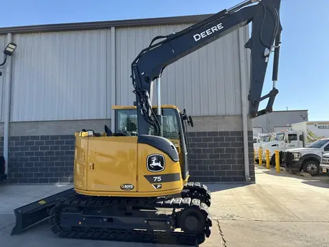 2025 John Deere 75P
