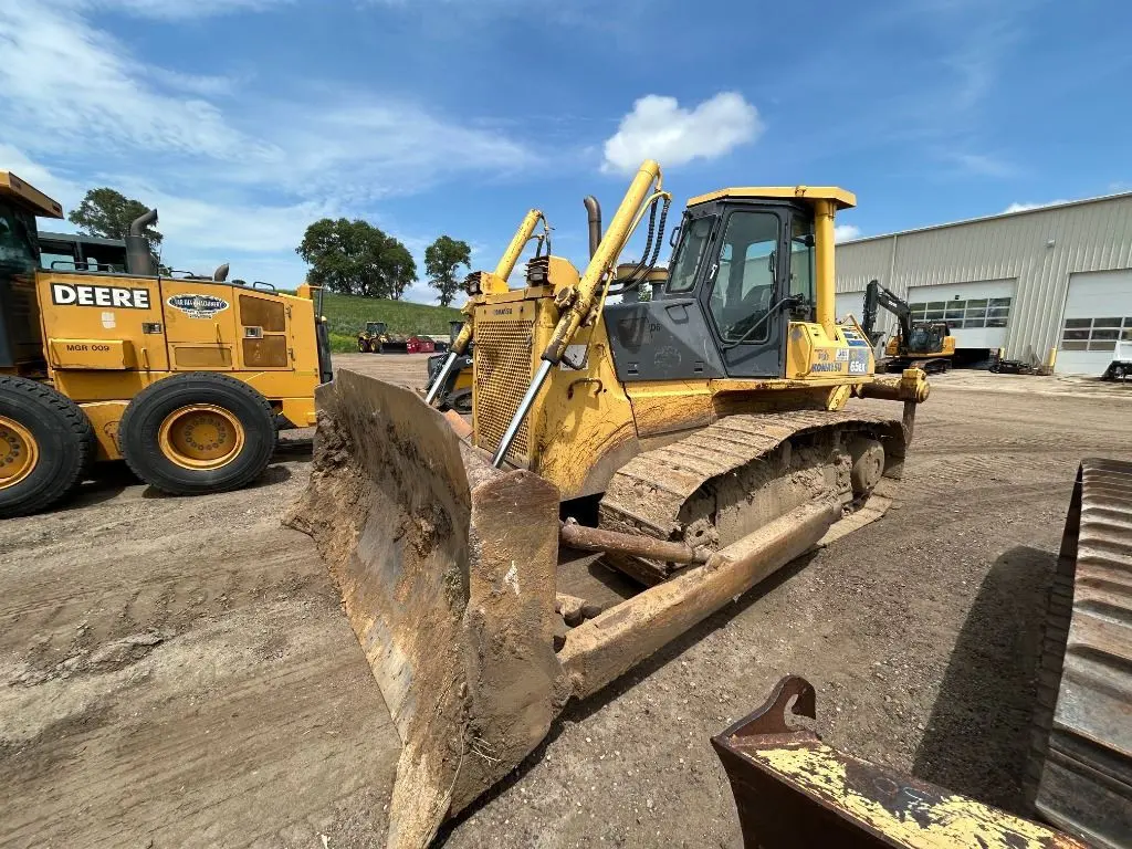2002 Komatsu D65EX-12