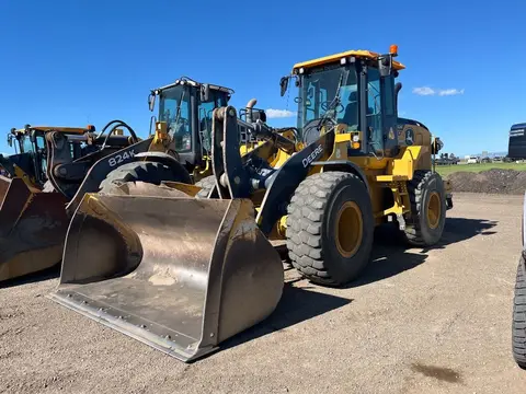 2022 John Deere 624P