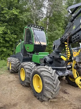 2020 John Deere 1270G