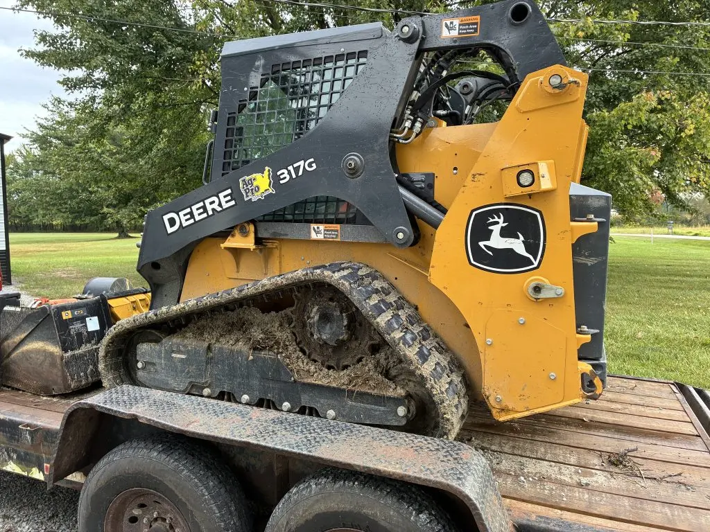 2024 John Deere 317G