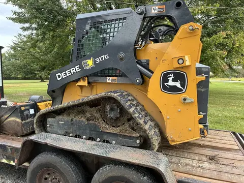 2024 John Deere 317G