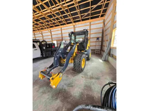 2023 John Deere 304G