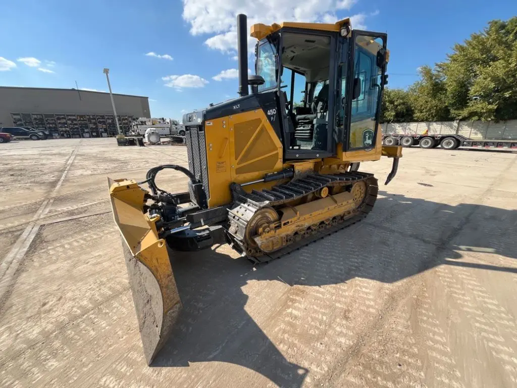 2023 John Deere 450P