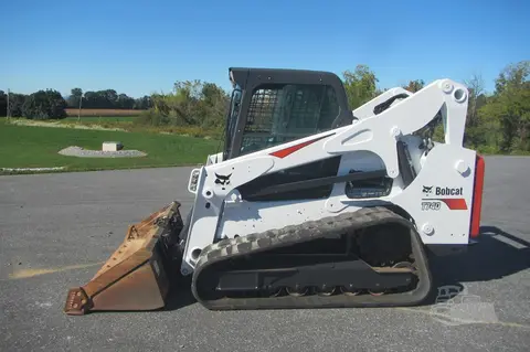 2018 Bobcat T740