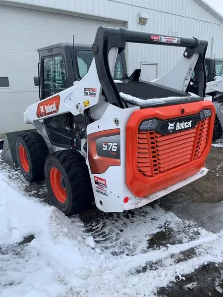 2023 Bobcat S76