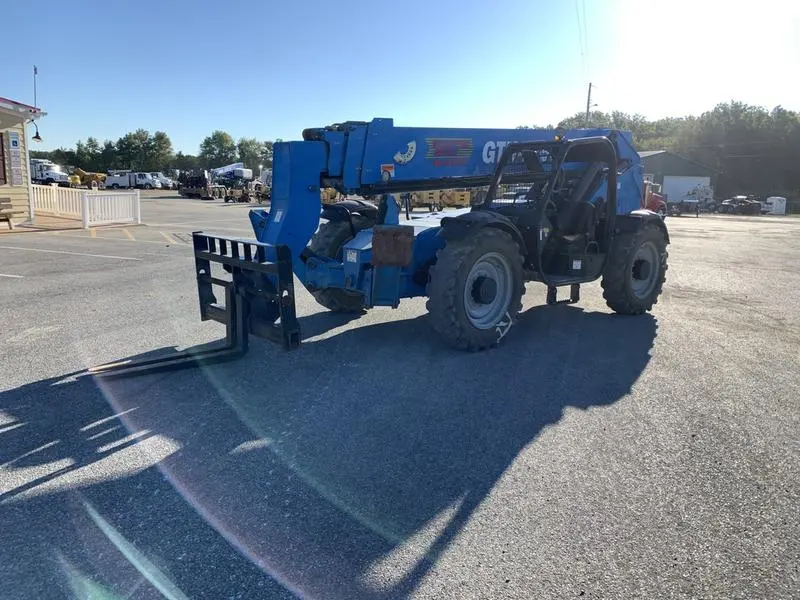 2018 Genie GTH1056