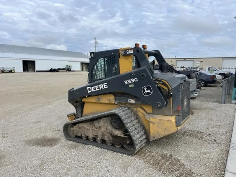 2016 John Deere 333G