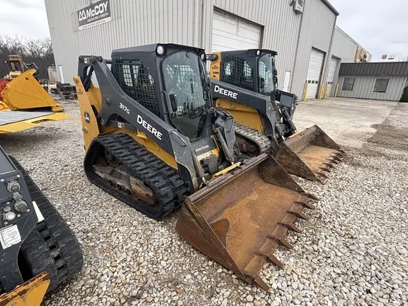 2019 John Deere 317G