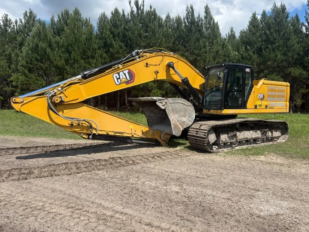 2024 Caterpillar 340