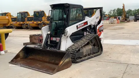 2021 Bobcat T76