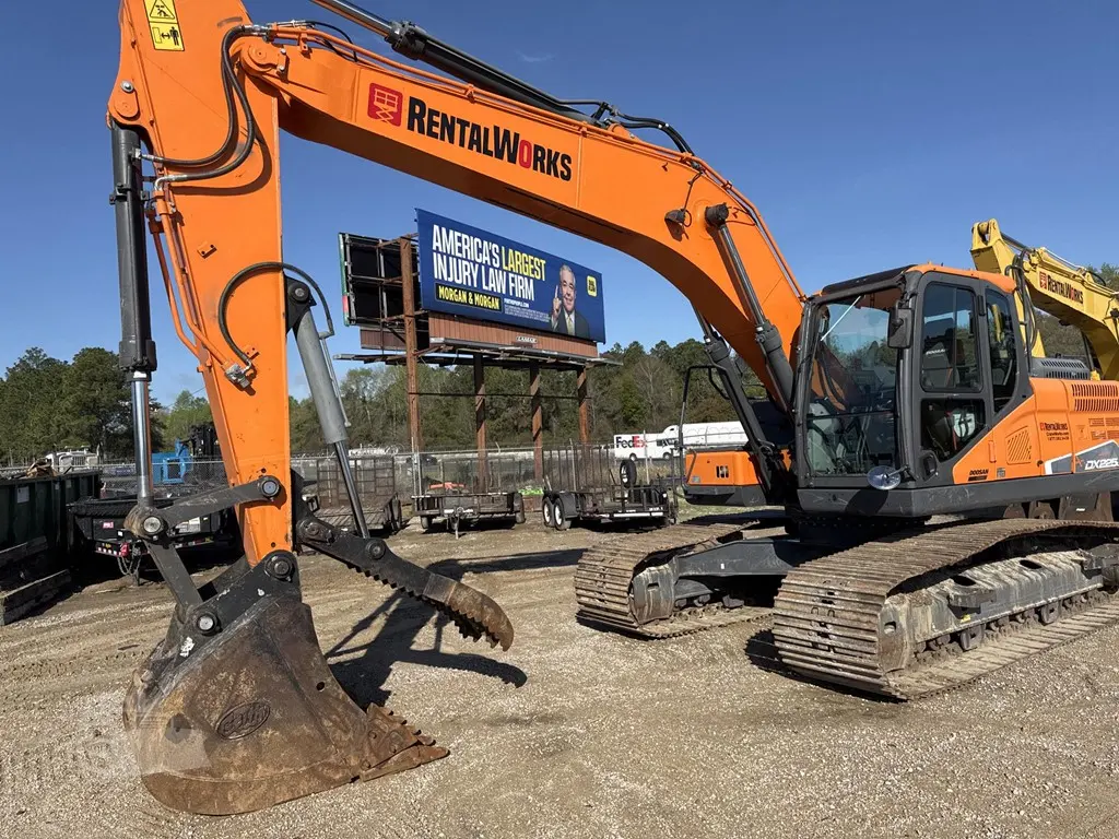 2021 Doosan DX225 LC-5