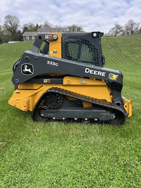2020 John Deere 333G