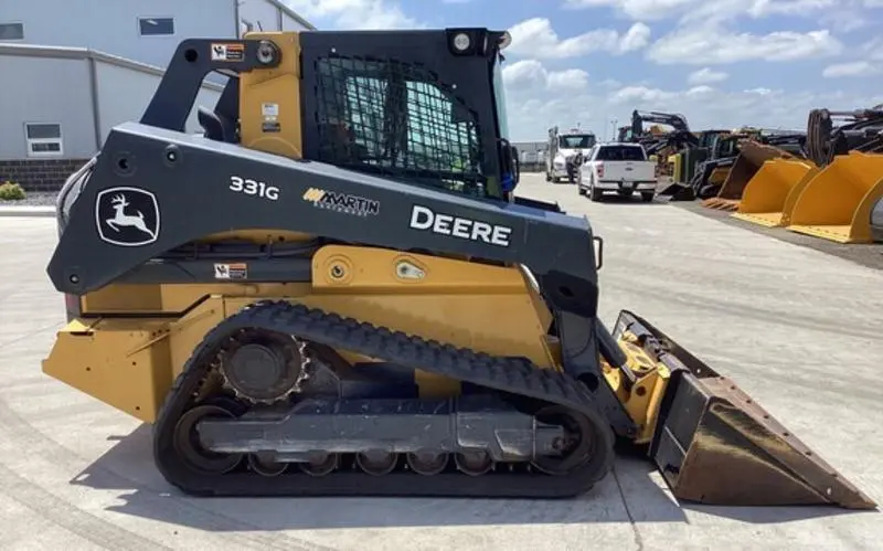 2020 John Deere 331G
