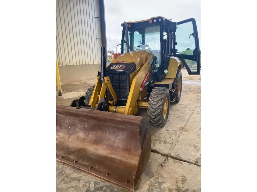 2022 Caterpillar 415