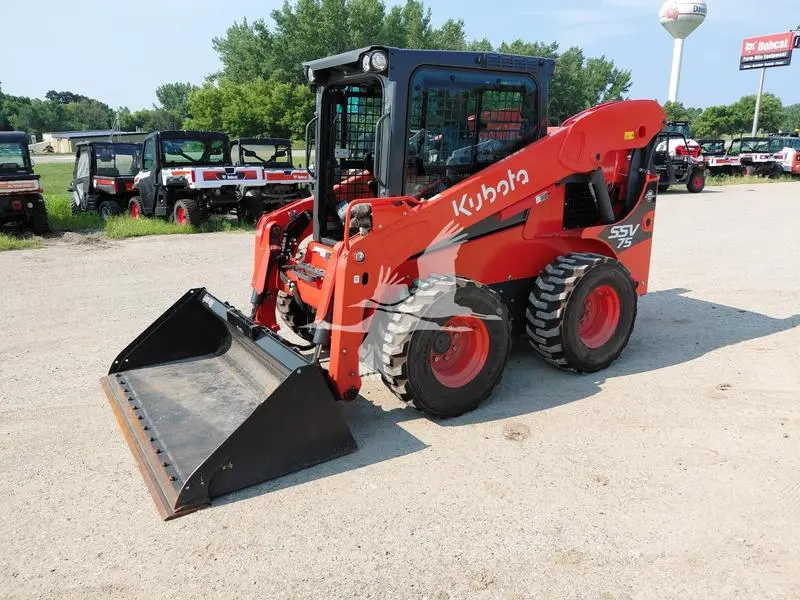 2023 Kubota SSV75