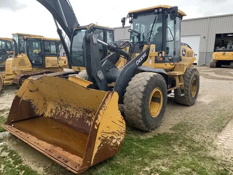 2023 John Deere 524P