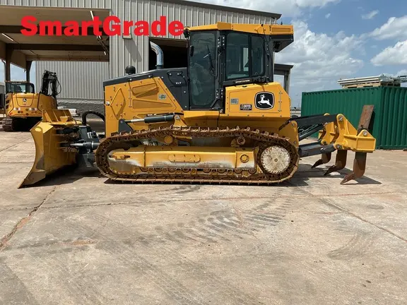 2024 John Deere 750L XLT