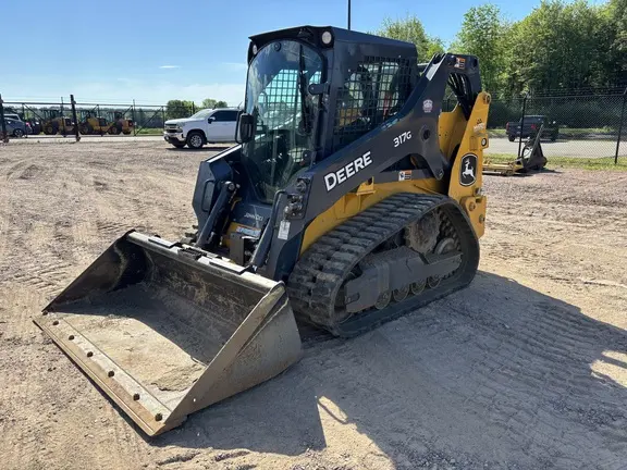 2023 John Deere 317G
