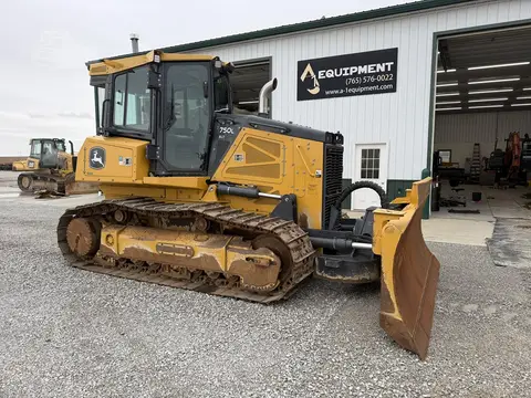 2021 John Deere 750L XLT