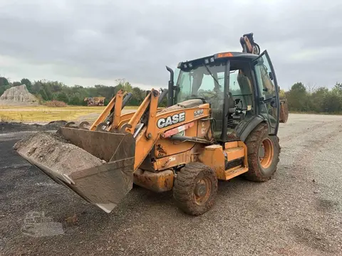 2016 Case 580N