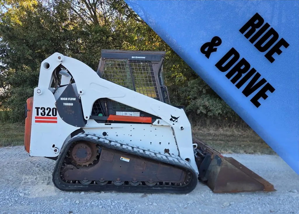 2008 Bobcat T320