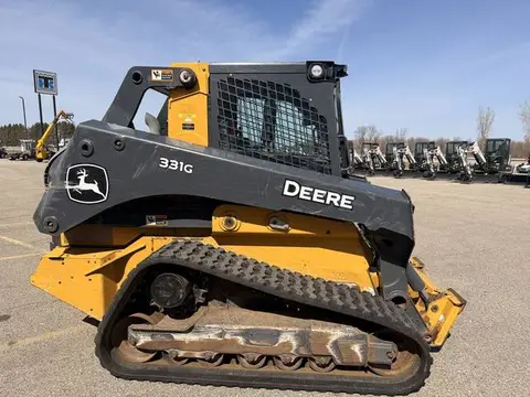 2021 John Deere 331G