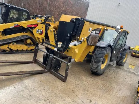 2018 Caterpillar TL1055D