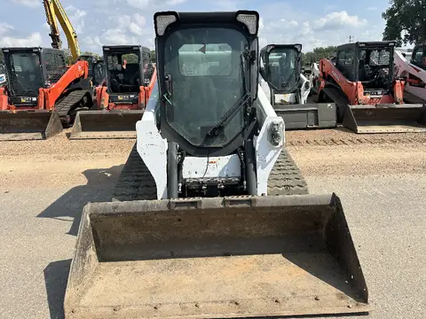 2018 Bobcat T590