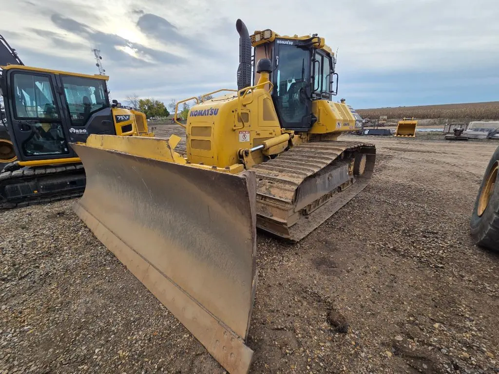 2022 Komatsu D71PXI-24