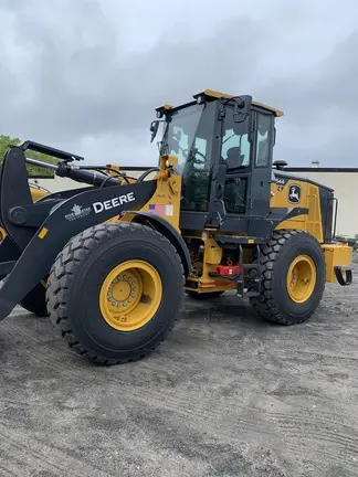 2025 John Deere 544G