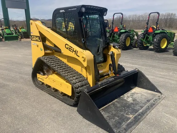 2022 Gehl RT165