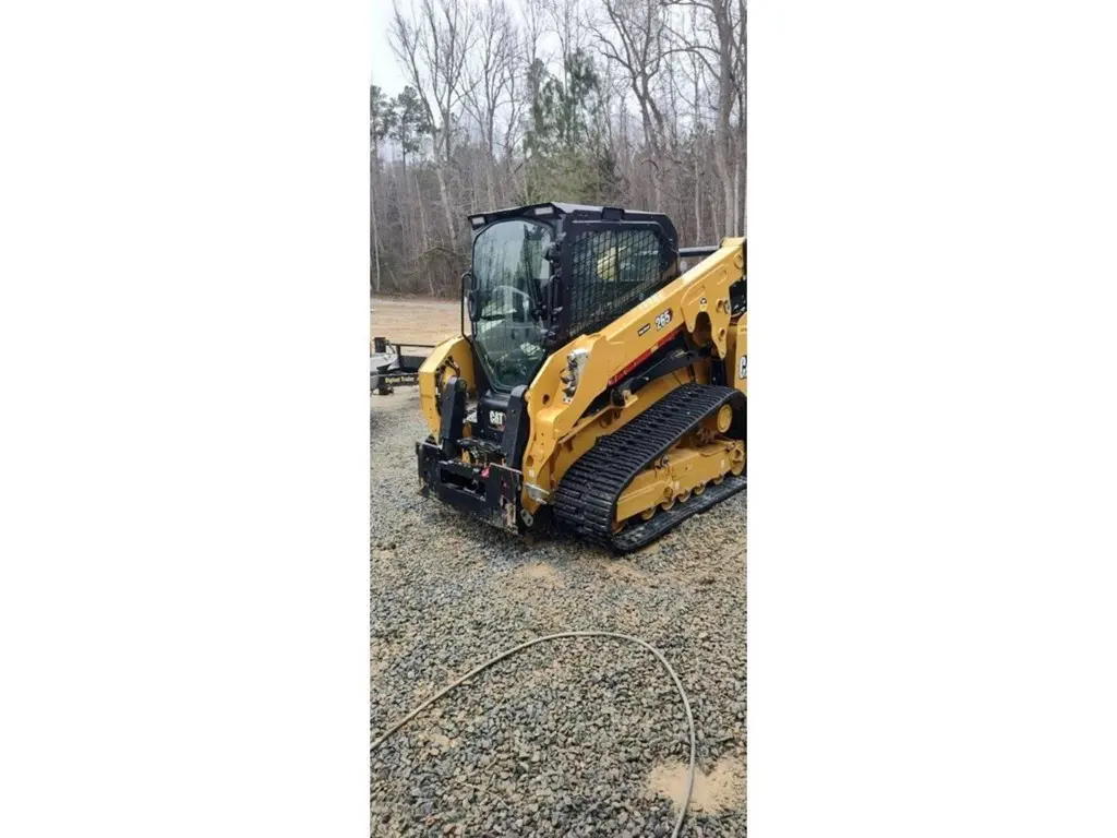 2024 Caterpillar 265