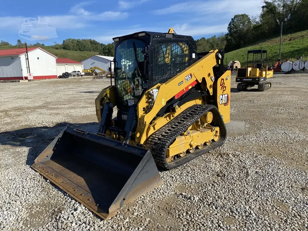 2025 Caterpillar 255