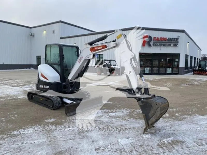 2024 Bobcat E38
