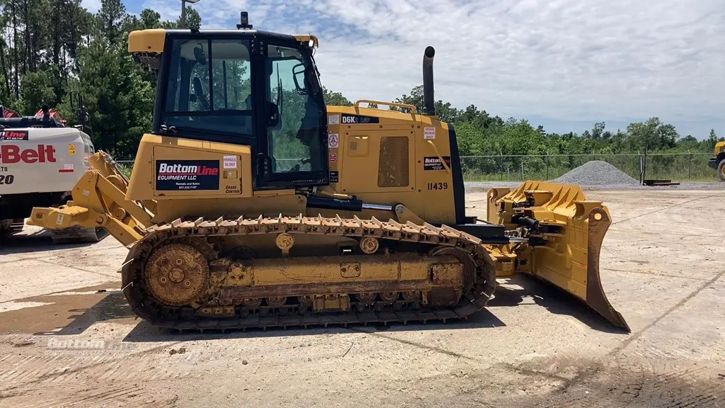 2020 Caterpillar D6K2