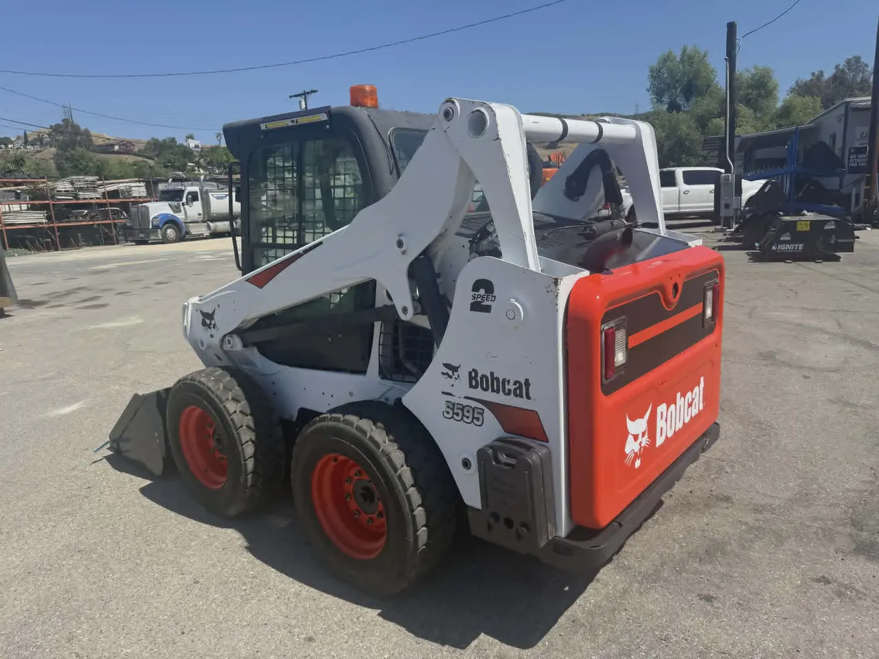 2018 Bobcat S595