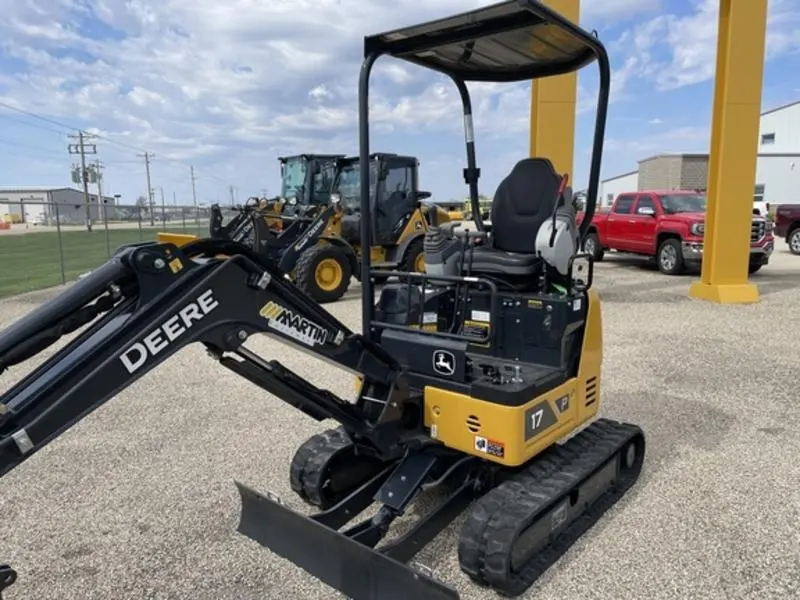 2024 John Deere 17P