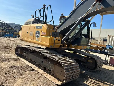 2021 John Deere 210GLC