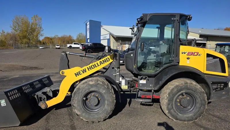 2023 New Holland W80C HS