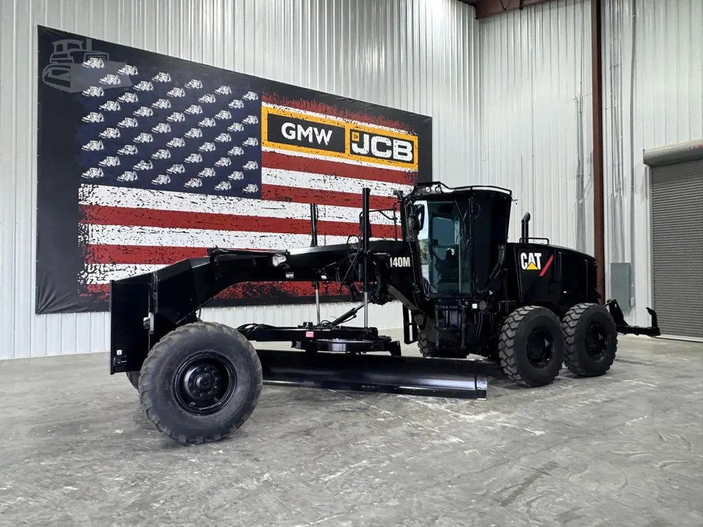 2010 Caterpillar 140M
