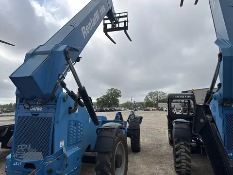 2019 Genie GTH1056