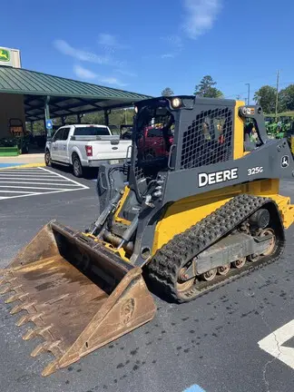 2019 John Deere 325G