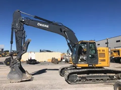 2023 John Deere 245P