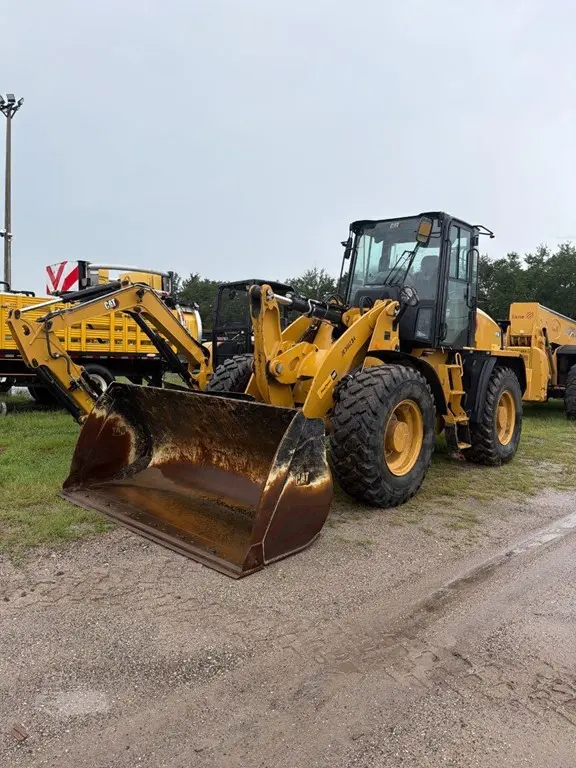 2023 Caterpillar 914