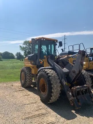 2021 John Deere 524P
